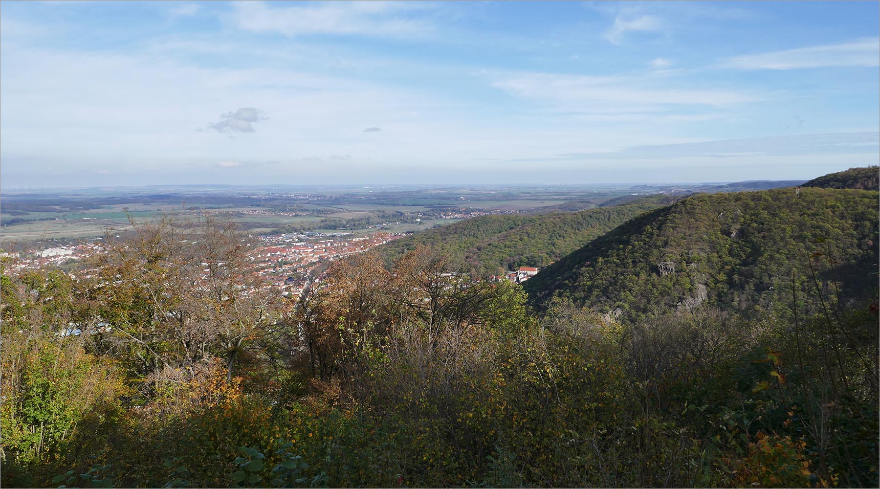 Uitzicht op Thale vanaf rand Bode-kloof