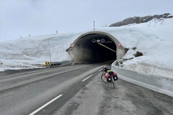 Vågslidtunnel op de E134