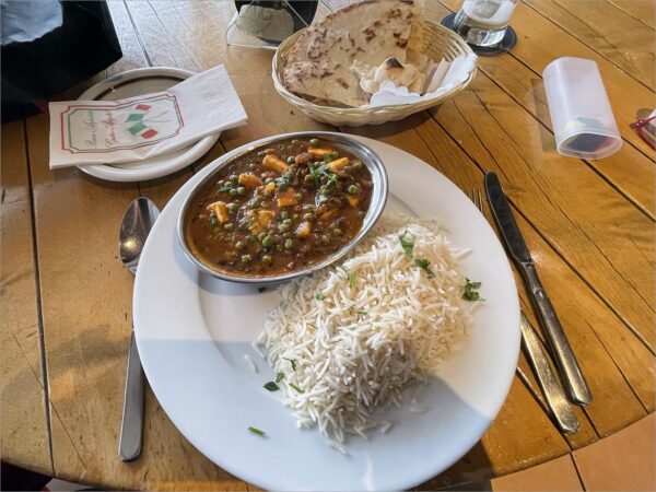 matar paneer